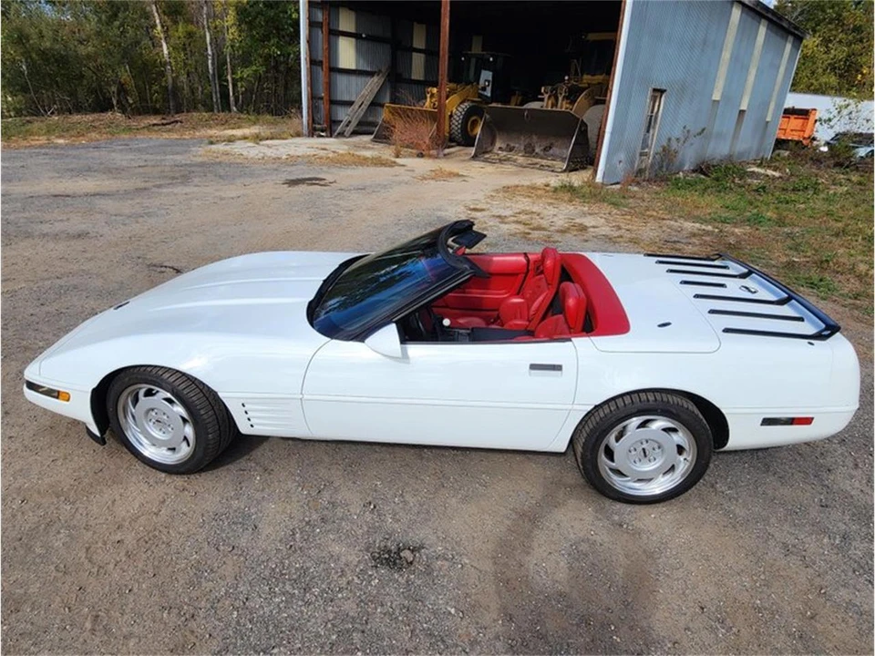 1991 Chevrolet Corvette C4 - Image 7 of 31