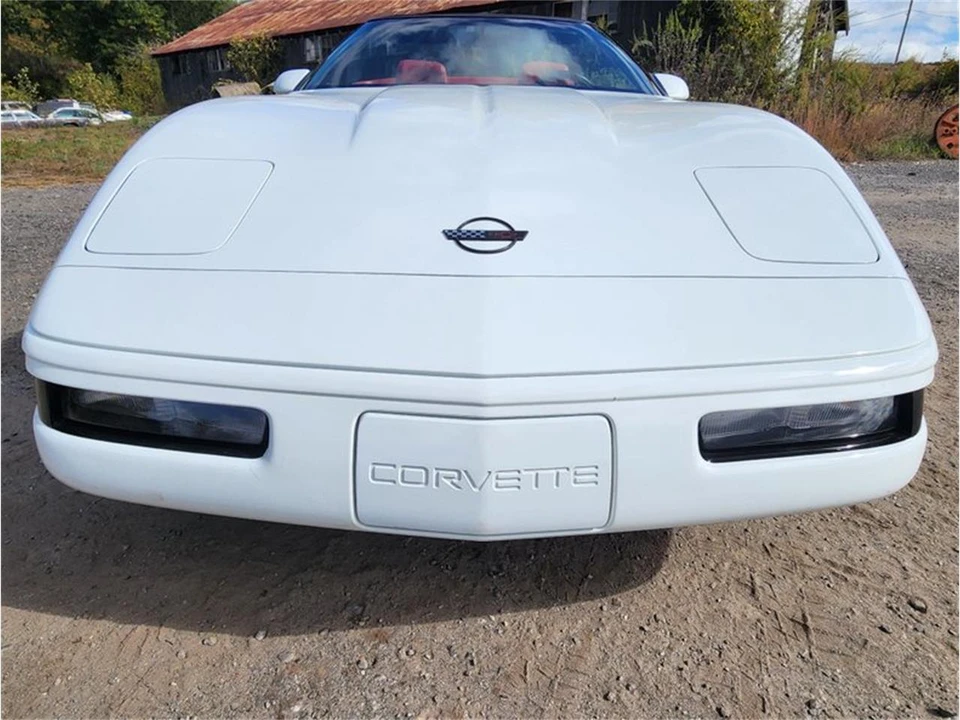 1991 Chevrolet Corvette C4 - Image 13 of 31