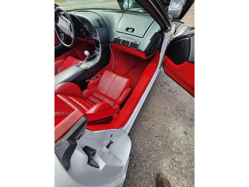 1991 Chevrolet Corvette C4 - Image 28 of 31