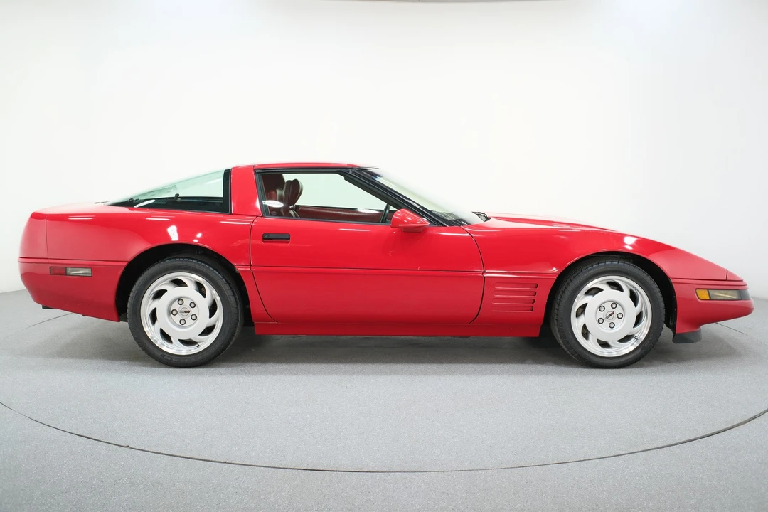 1991 Chevrolet Corvette C4 - Image 10 of 21