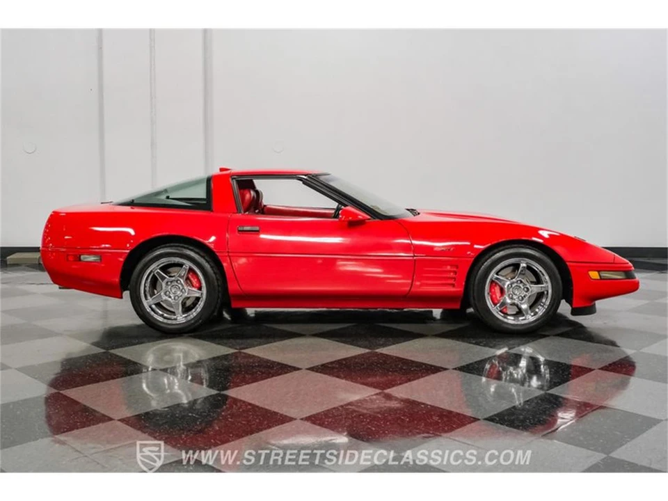 1991 Chevrolet Corvette C4 - Image 16 of 31