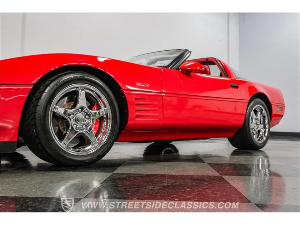 1991 Chevrolet Corvette C4 - Image 24 of 31