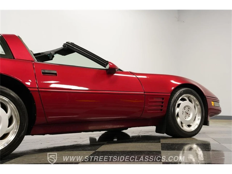 1991 Chevrolet Corvette C4 - Image 27 of 31