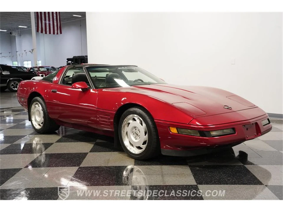 1991 Chevrolet Corvette C4 - Image 15 of 31