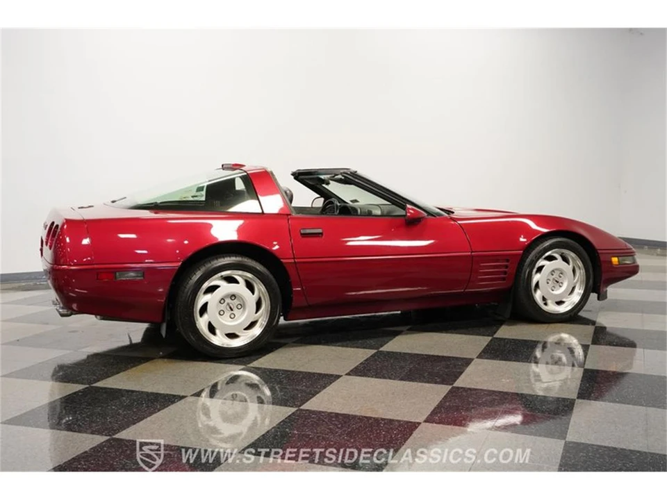 1991 Chevrolet Corvette C4 - Image 12 of 31
