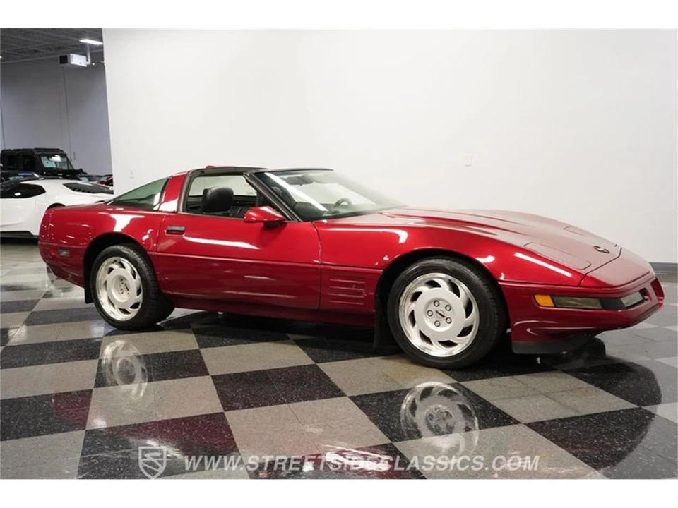 1991 Chevrolet Corvette C4 - Image 14 of 31