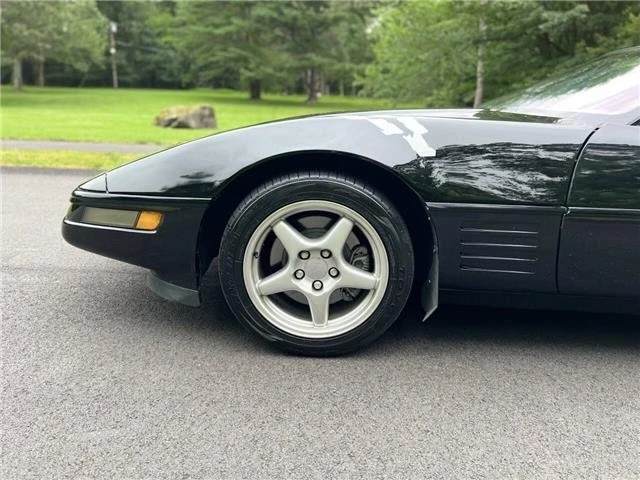 1991 Chevrolet Corvette C4 - Image 12 of 21