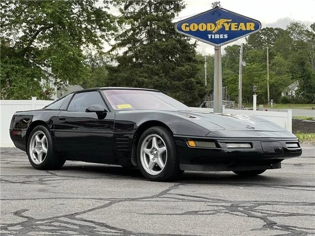 1991 Chevrolet Corvette C4 - Image 10 of 21