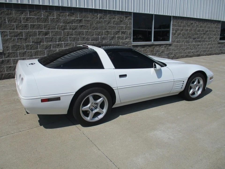 1991 Chevrolet Corvette C4 - Image 9 of 12
