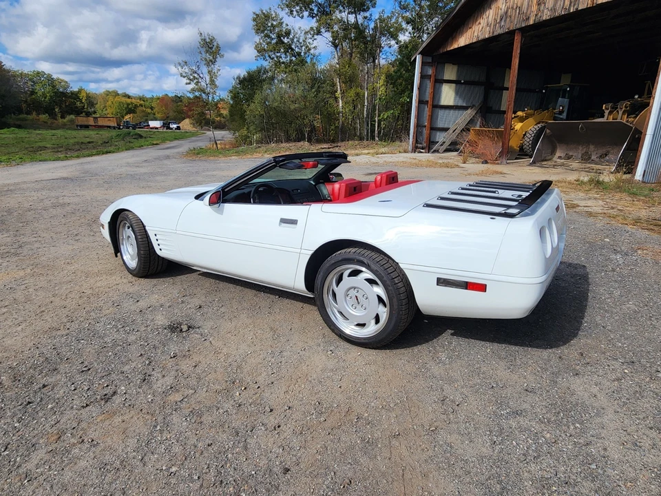 1991 Chevrolet Corvette C4 - Image 4 of 31