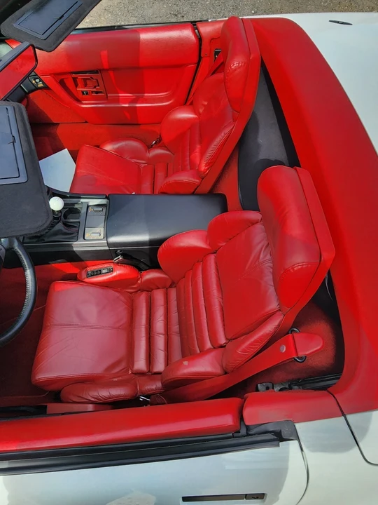 1991 Chevrolet Corvette C4 - Image 24 of 31