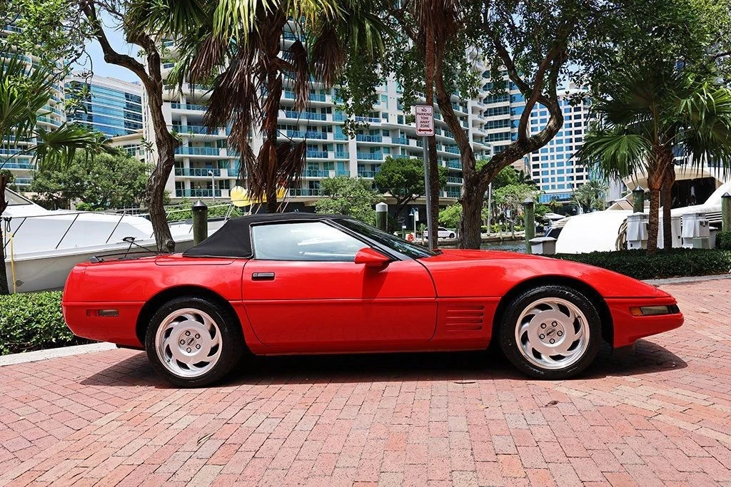 1991 Chevrolet Corvette C4 - Image 15 of 21