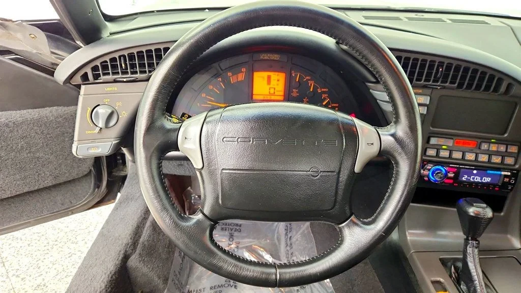 1991 Chevrolet Corvette C4 - Image 15 of 26