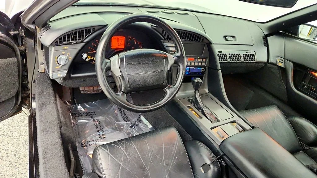 1991 Chevrolet Corvette C4 - Image 13 of 26