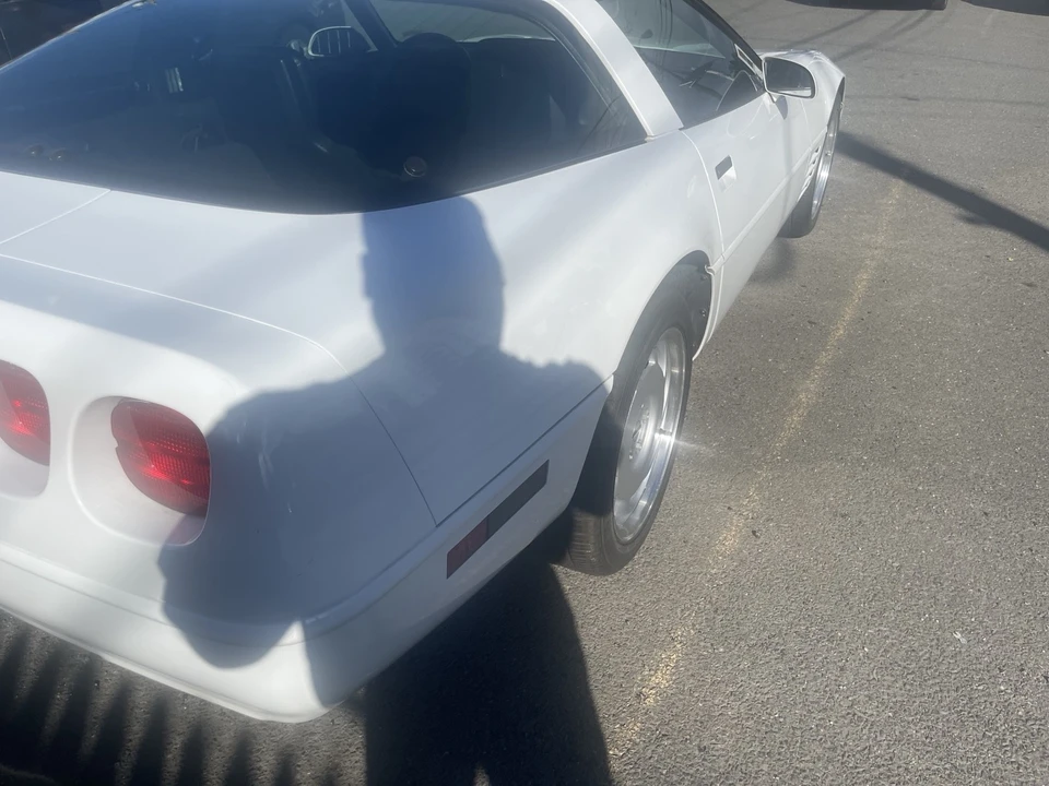 1991 Chevrolet Corvette C4 - Image 7 of 22
