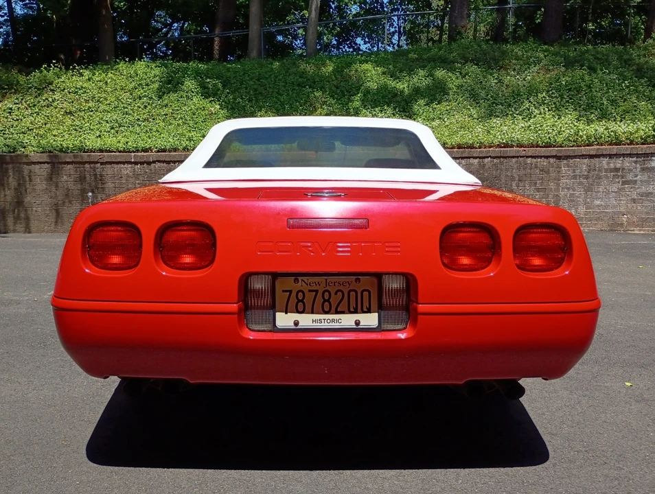 1991 Chevrolet Corvette C4 - Image 7 of 26