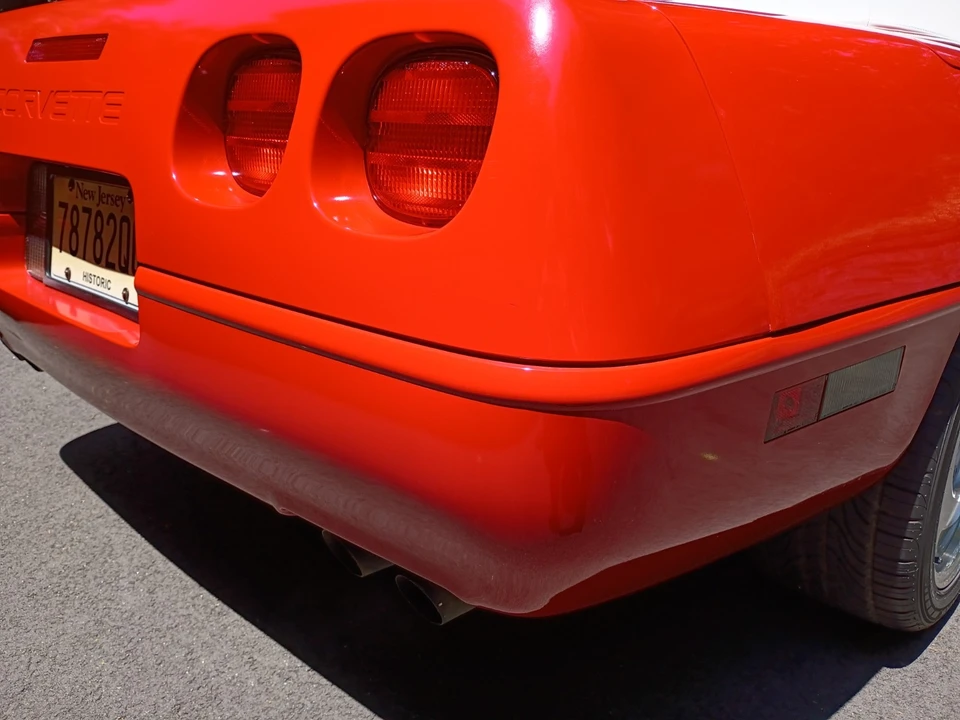 1991 Chevrolet Corvette C4 - Image 10 of 26