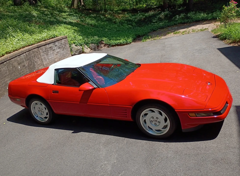 1991 Chevrolet Corvette C4 - Image 2 of 26