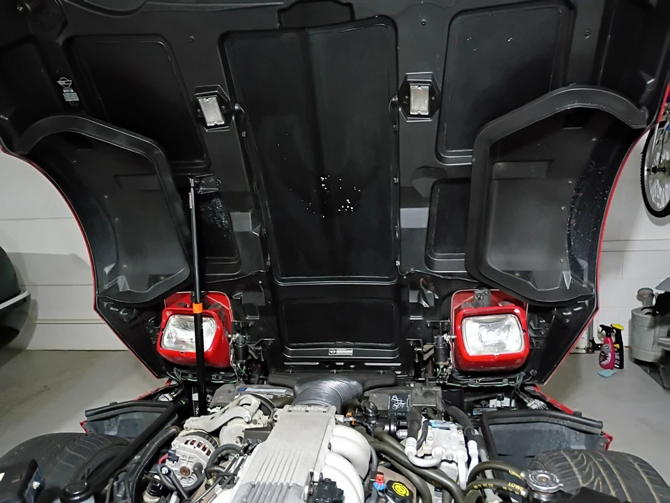 1991 Chevrolet Corvette C4 - Image 27 of 30