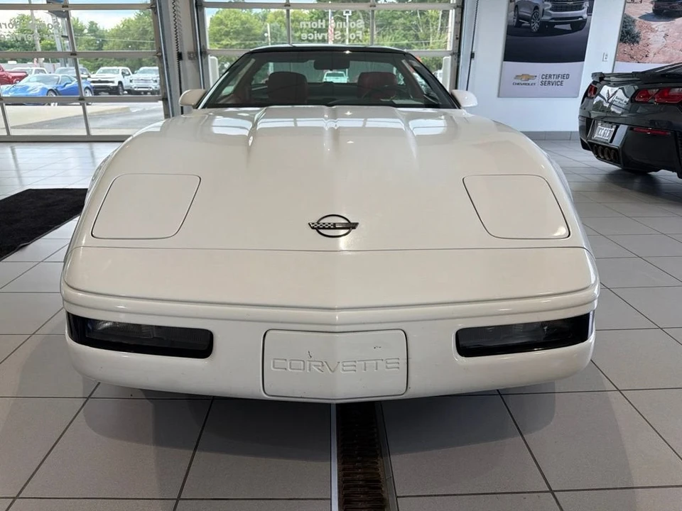 1991 Chevrolet Corvette C4 - Image 3 of 6