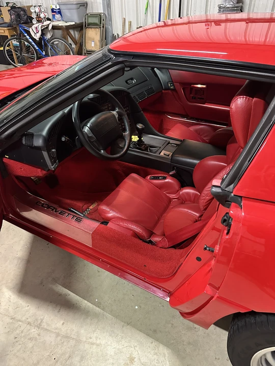 1991 Chevrolet Corvette C4 - Image 6 of 13