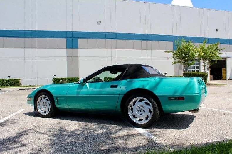 1991 Chevrolet Corvette C4 - Image 11 of 31