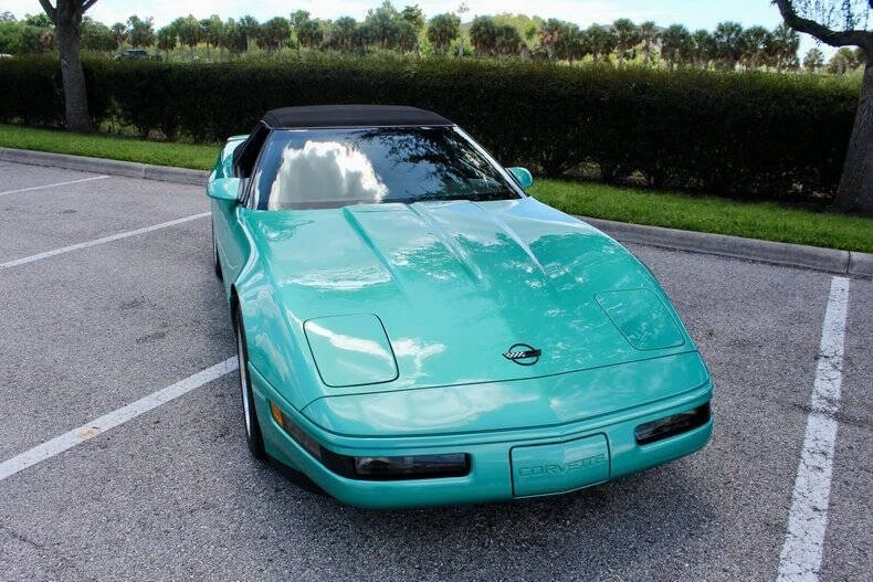 1991 Chevrolet Corvette C4 - Image 19 of 31