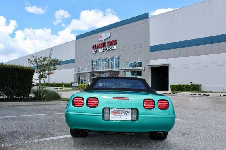 1991 Chevrolet Corvette C4 - Image 13 of 31