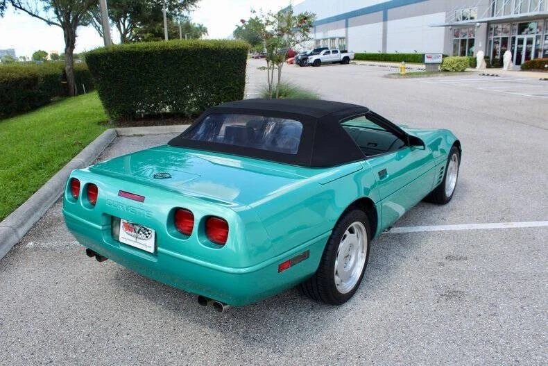 1991 Chevrolet Corvette C4 - Image 15 of 31
