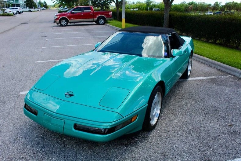 1991 Chevrolet Corvette C4 - Image 20 of 31