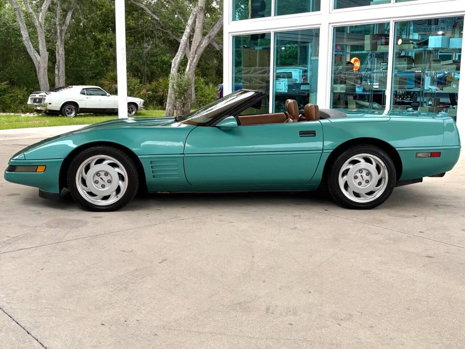 1991 Chevrolet Corvette C4 - Image 11 of 31