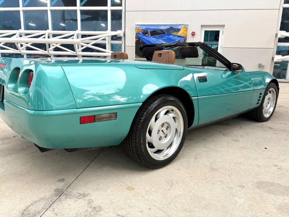 1991 Chevrolet Corvette C4 - Image 17 of 31
