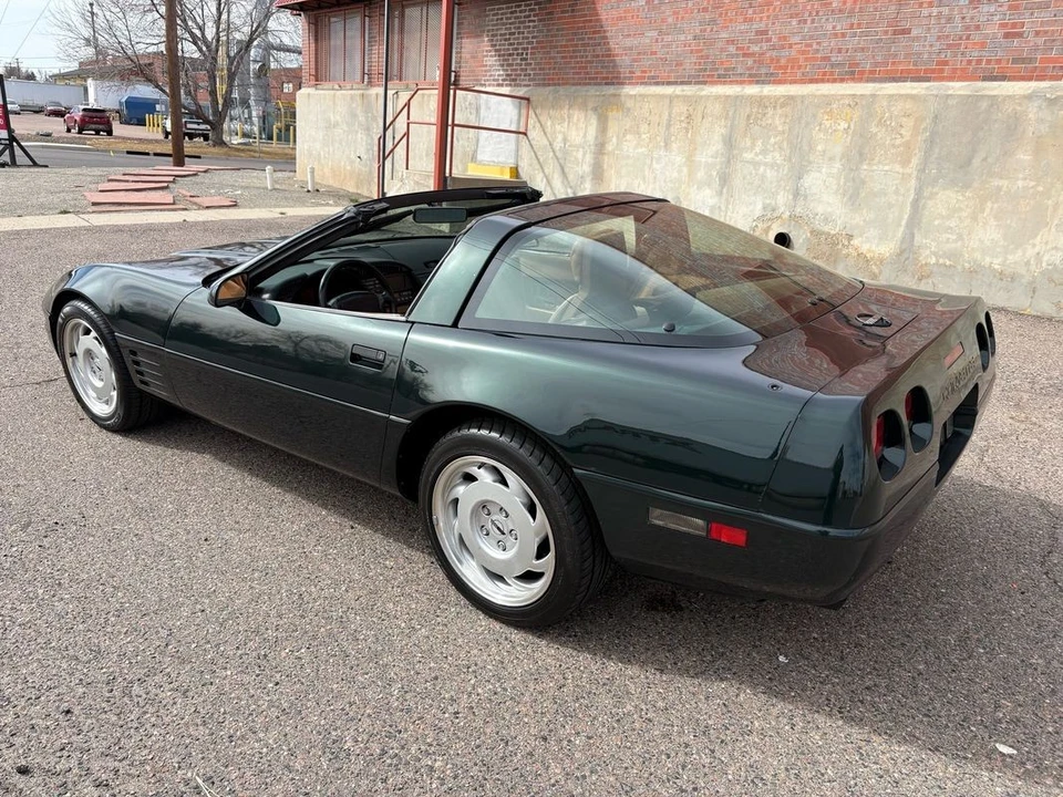 1991 Chevrolet Corvette C4 - Image 31 of 31