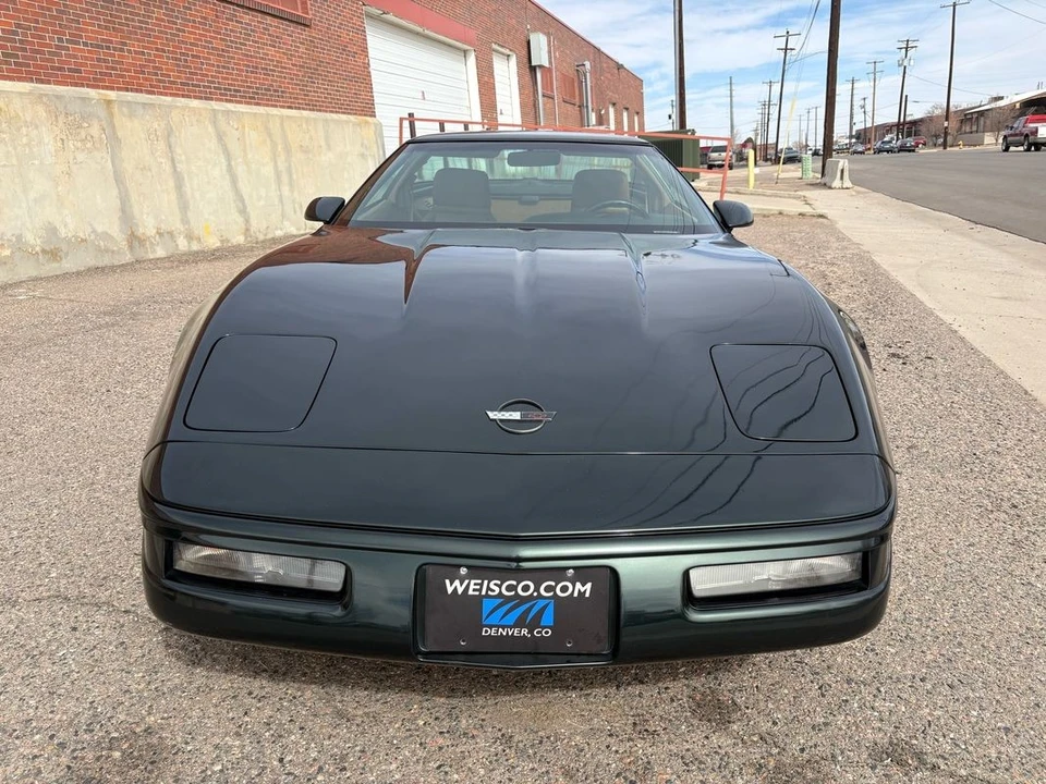 1991 Chevrolet Corvette C4 - Image 22 of 31