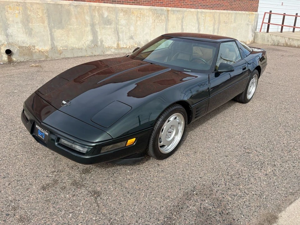 1991 Chevrolet Corvette C4 - Image 12 of 31