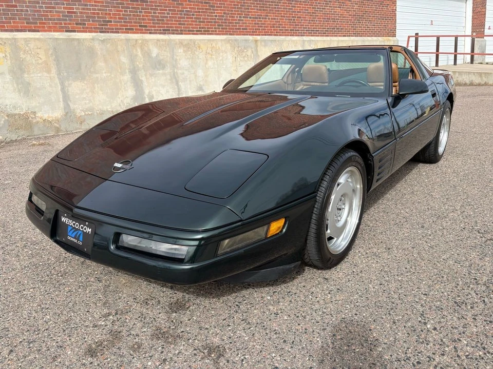 1991 Chevrolet Corvette C4 - Image 24 of 31