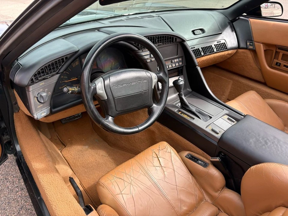 1991 Chevrolet Corvette C4 - Image 9 of 31