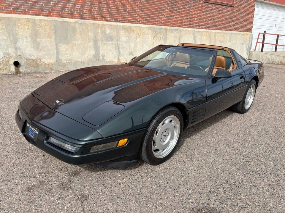 1991 Chevrolet Corvette C4 - Image 23 of 31