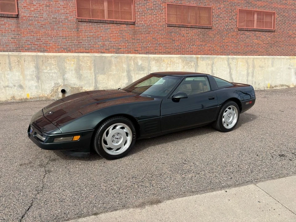 1991 Chevrolet Corvette C4 - Image 14 of 31