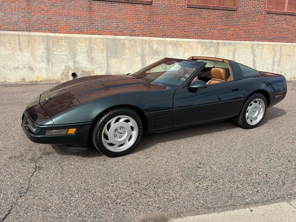 1991 Chevrolet Corvette C4 - Image 26 of 31