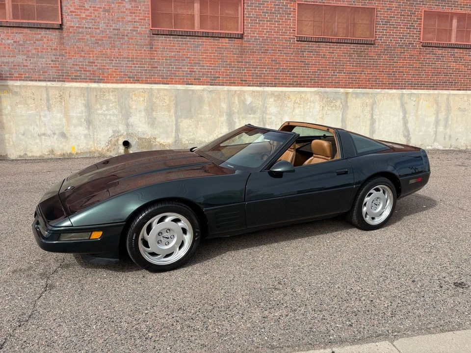 1991 Chevrolet Corvette C4 - Image 27 of 31