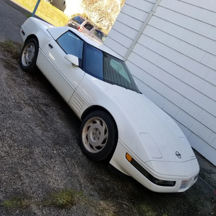 1991 Chevrolet Corvette C4 - Image 13 of 26