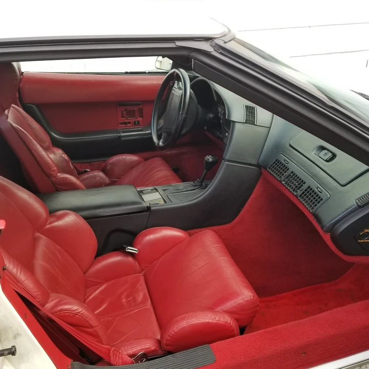 1991 Chevrolet Corvette C4 - Image 25 of 26