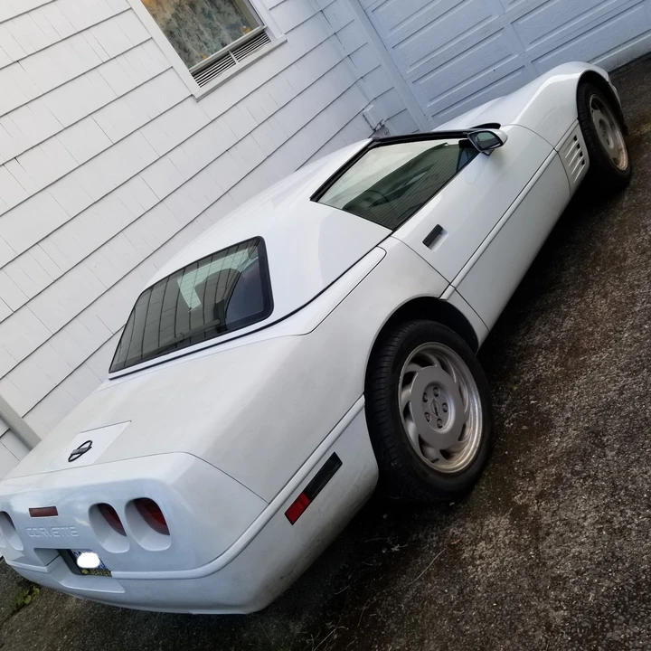1991 Chevrolet Corvette C4 - Image 16 of 26