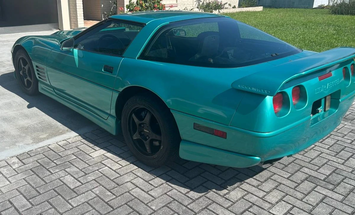 1991 Chevrolet Corvette C4 - Image 6 of 21