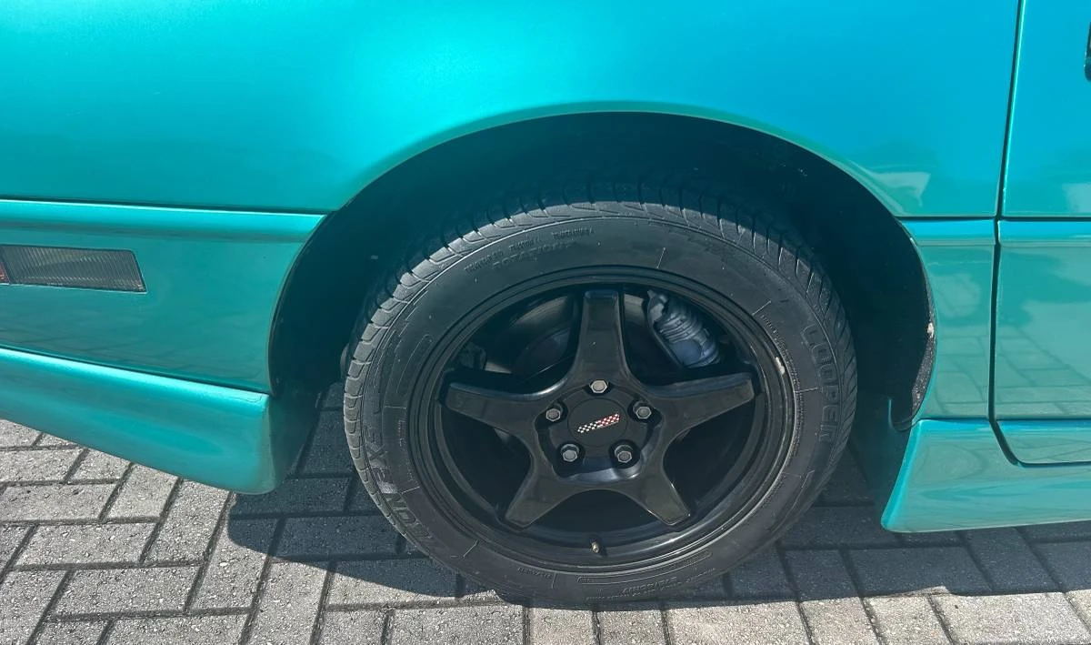 1991 Chevrolet Corvette C4 - Image 4 of 21