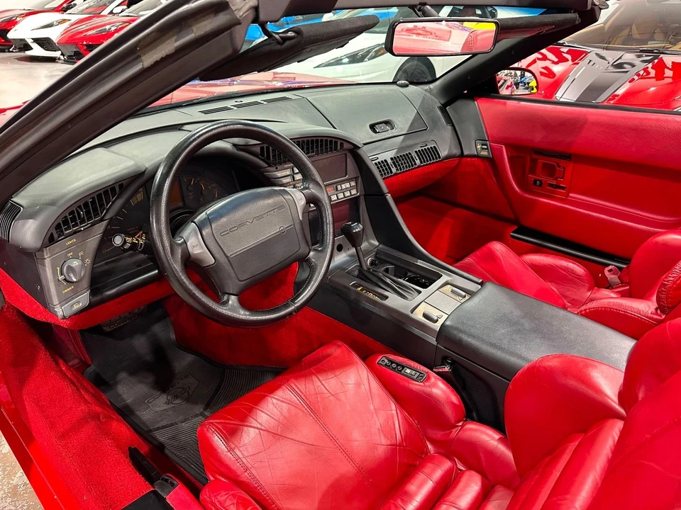 1991 Chevrolet Corvette C4 - Image 14 of 21