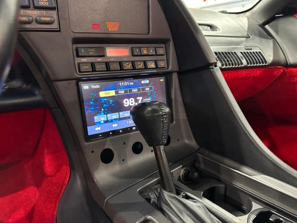1991 Chevrolet Corvette C4 - Image 12 of 21