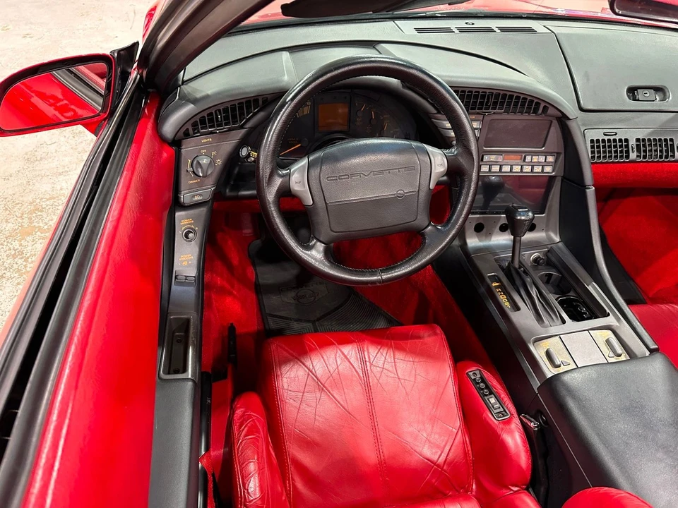 1991 Chevrolet Corvette C4 - Image 9 of 21