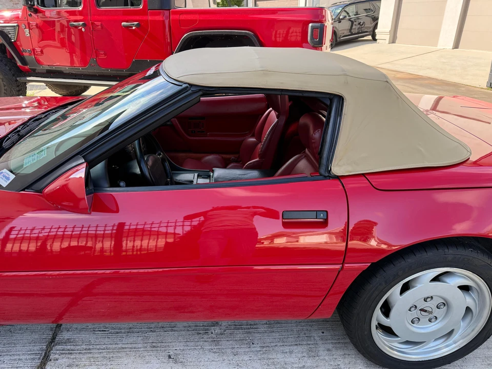 1991 Chevrolet Corvette C4 - Image 18 of 31